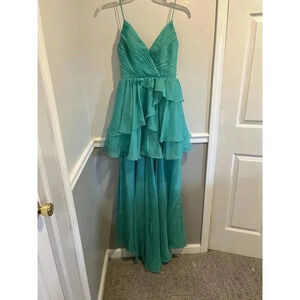 Leena Mac Duggal See Foam V Neck Sleeveless Dress Style # 56000 Size 2
